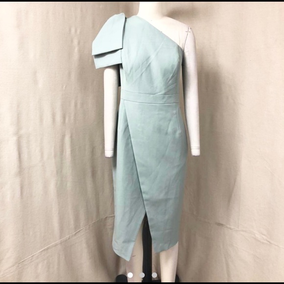 Gorgeous Lavish Alice bow shoulder wrap midi dress in sage green - Picture 6 of 7